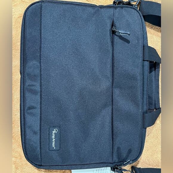 Bump Armor Laptop case 13”” Black NWT perfect size - Picture 5 of 10